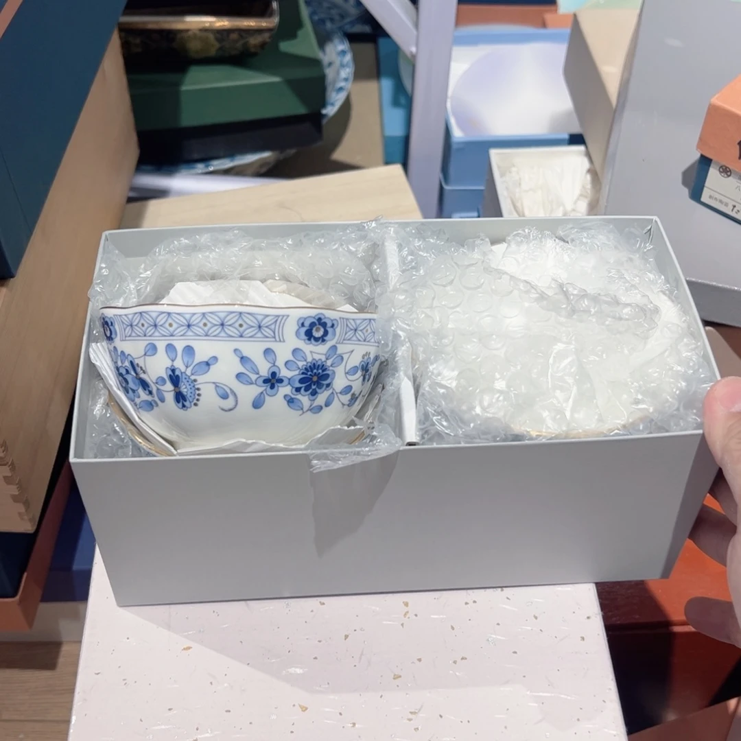 瓷片哈哈哈我也是很喜欢这个