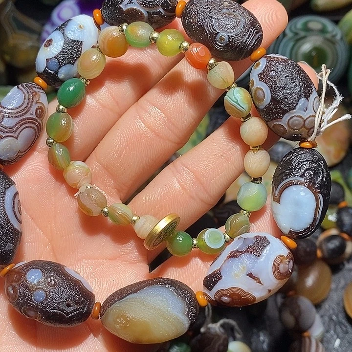 玛瑙/玉髓颈饰未镶嵌泡**麻