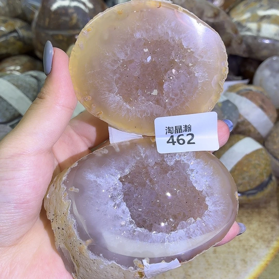 未镶嵌水晶大型摆件（非配饰）