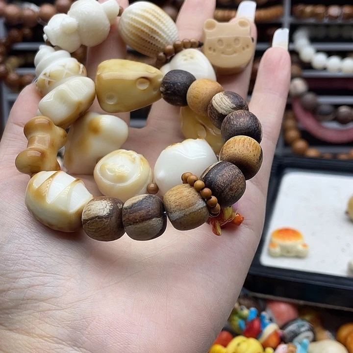 非金属贡木手串2个一起