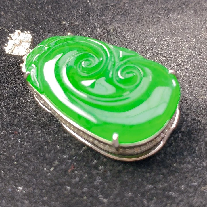 【闪购商品】翡翠未镶嵌颈饰翡翠