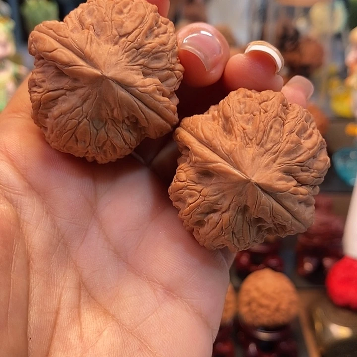 文玩核桃吊坠39全品御尊虎头