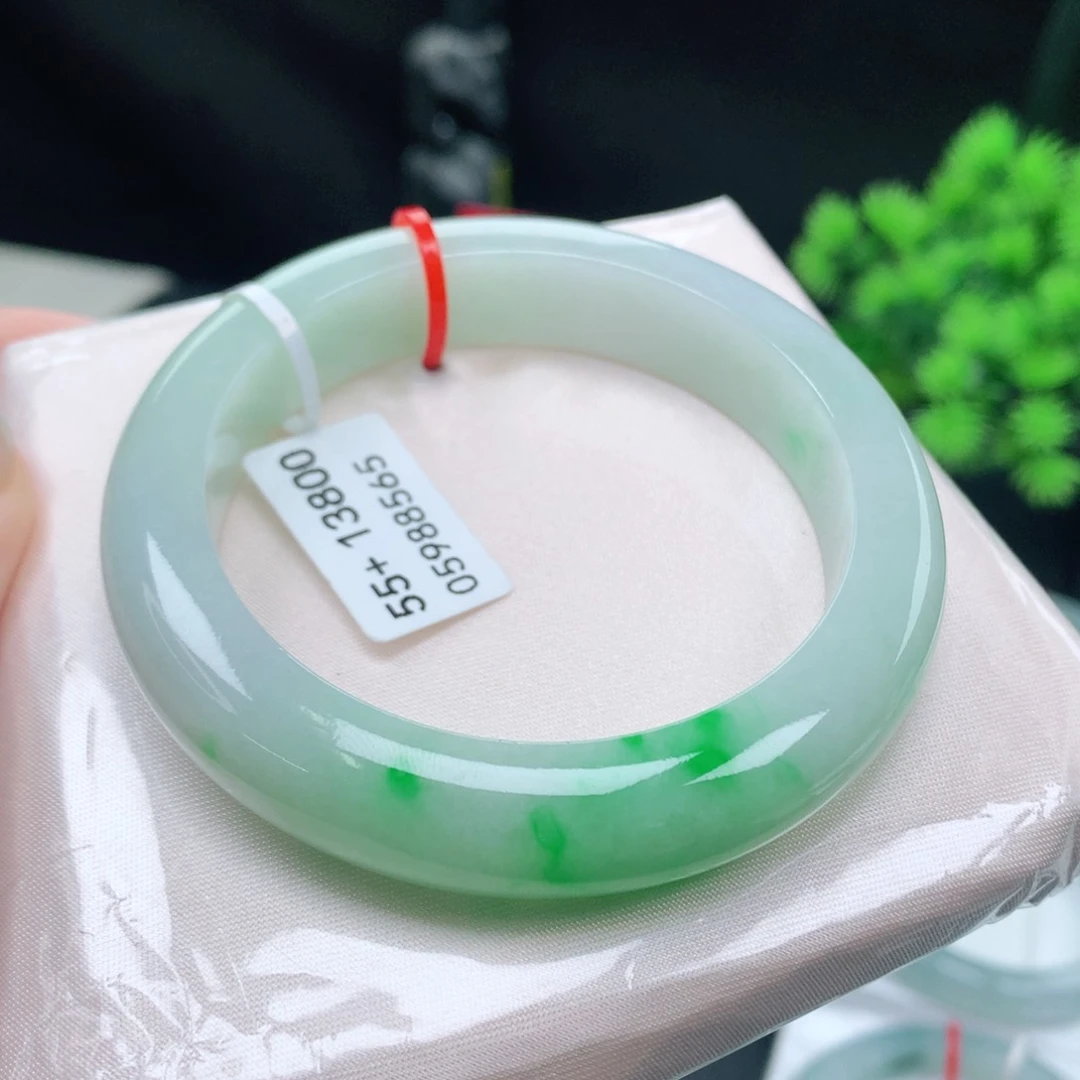 翡翠手镯未镶嵌55.8圈缅甸天然A货
