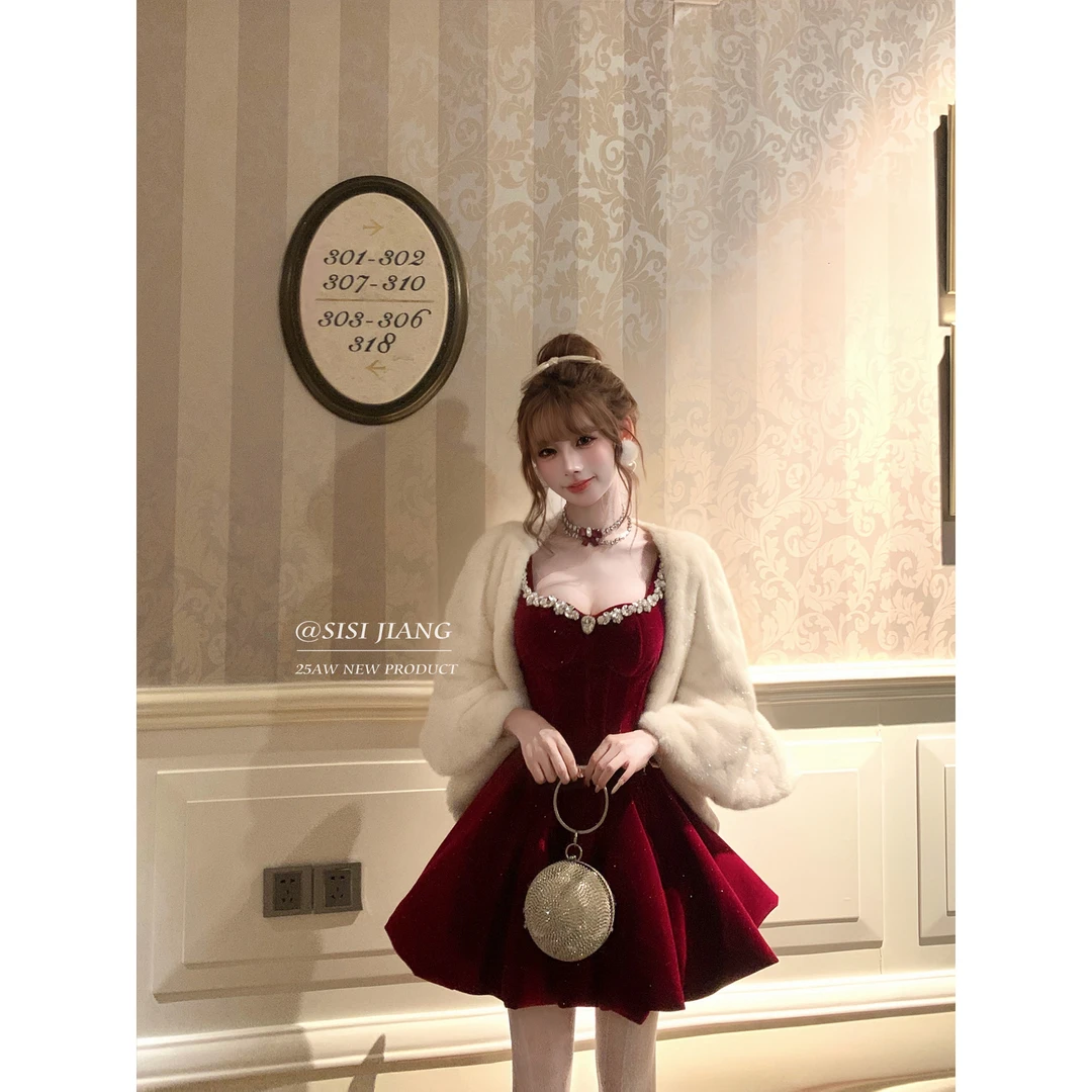 JIANG新年战袍法式千金红色丝绒水钻收腰气质蓬蓬裙连衣裙7741宙