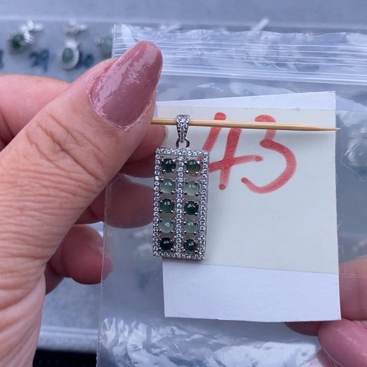 未镶嵌戒指翡翠缅甸