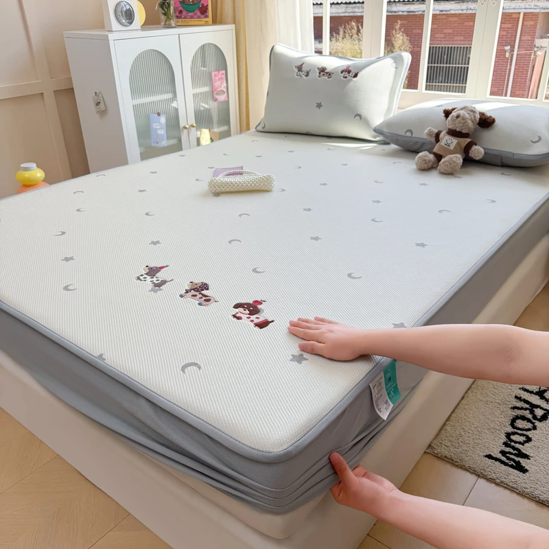 冰豆豆卡通印花加绣花三件套 凉豆豆平铺床席 床笠席子夏季