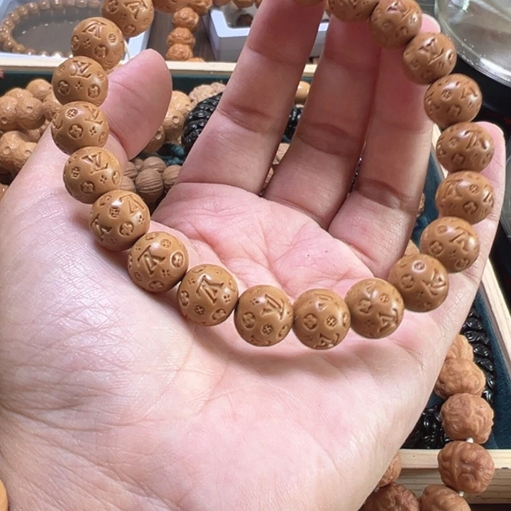 猴头12左右小牌牌手串