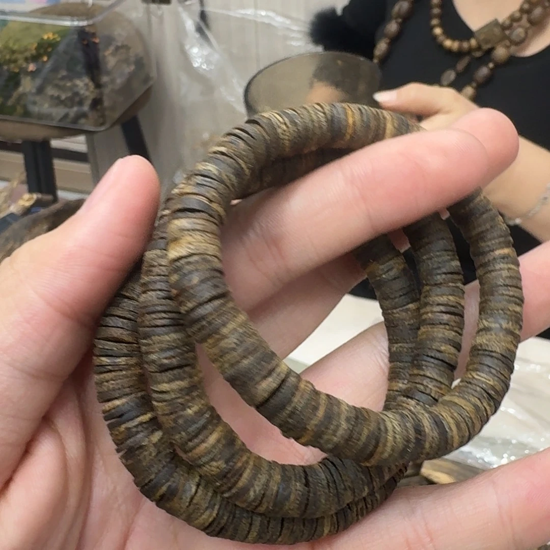 沉香碎屑沉香白棋片片珠 8m 多样性发一