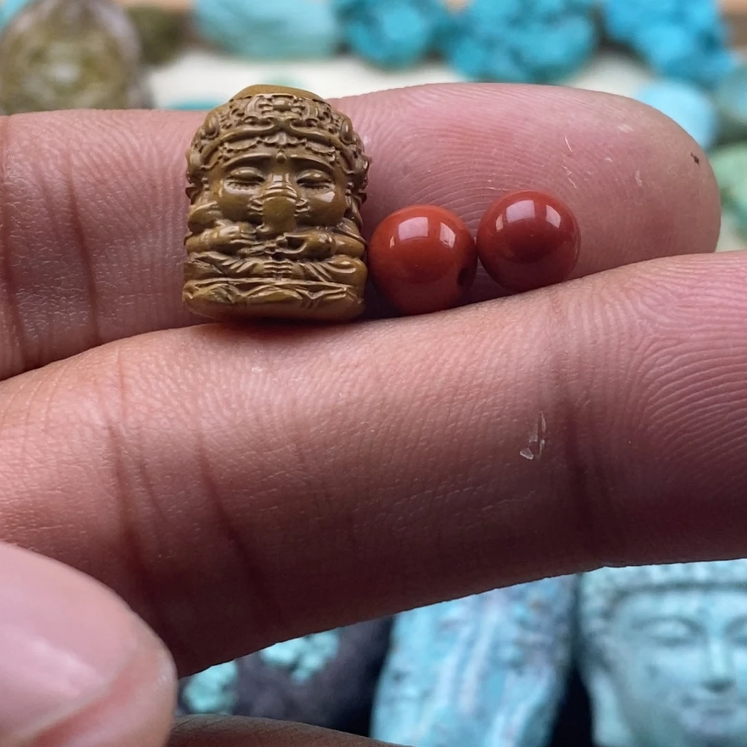 沐***行南红玛瑙未镶嵌珠宝半成品