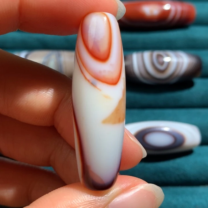 未镶嵌玛瑙/玉髓珠宝奇石