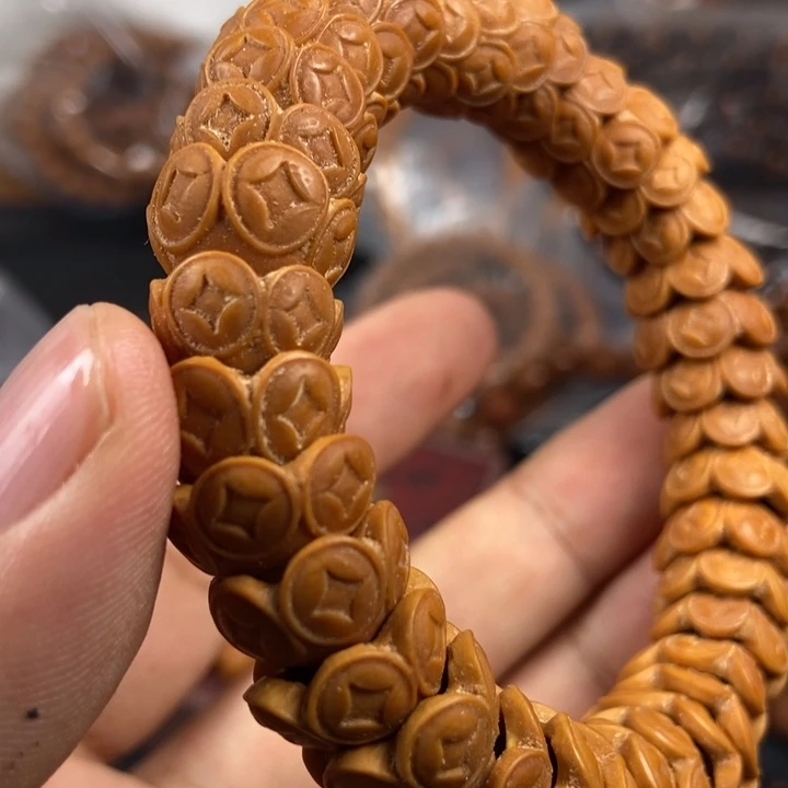 吊坠橄榄核孙**?橄榄核