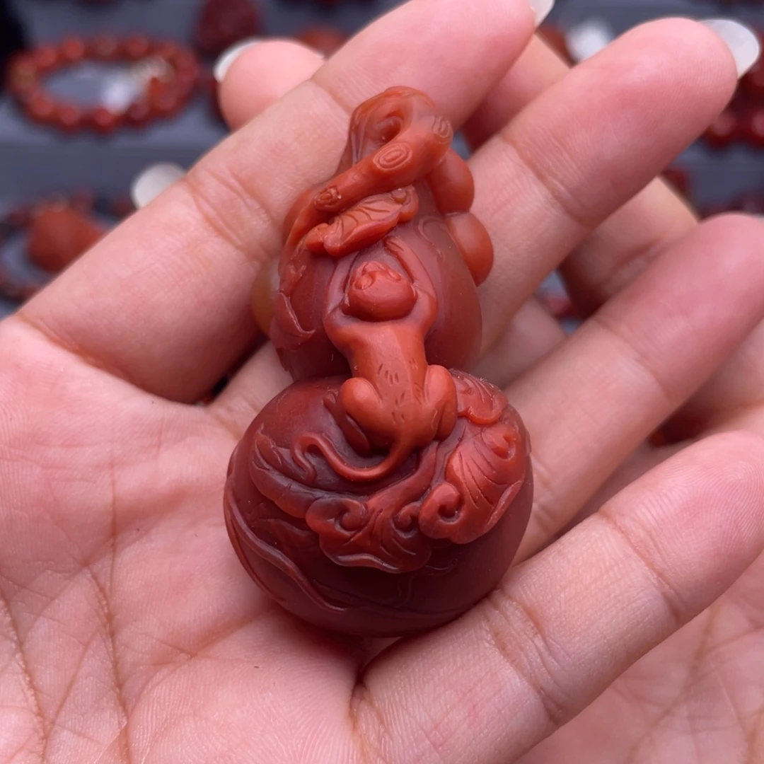 南红玛瑙未镶嵌珠宝奇石葫芦吊坠