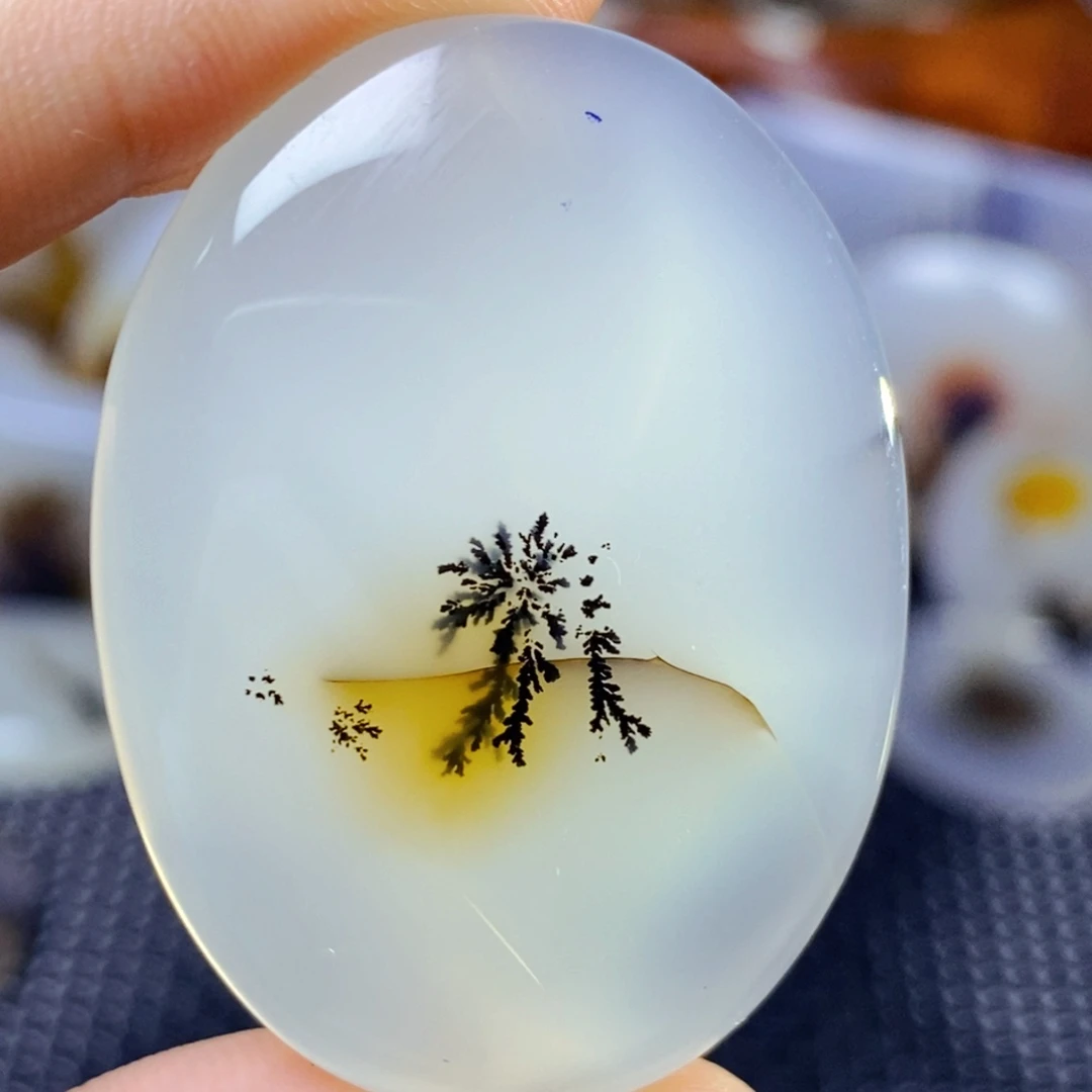 玛瑙/玉髓未镶嵌珠宝半成品