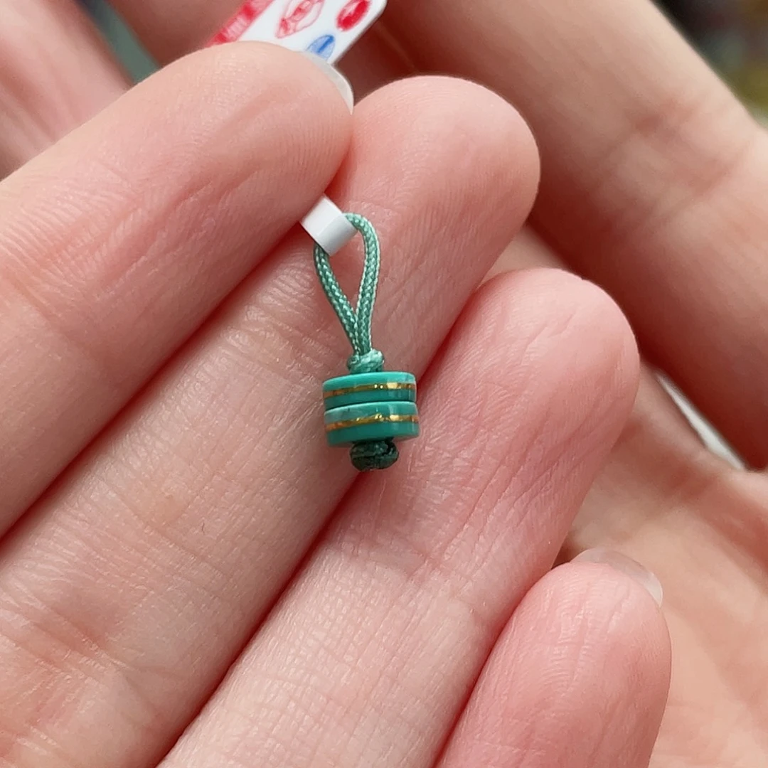 绿松石颈饰未镶嵌