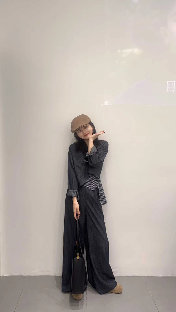 2025秋季新款韩系慵懒风格子吊带格子上衣牛仔衬衫阔腿裤女三件套