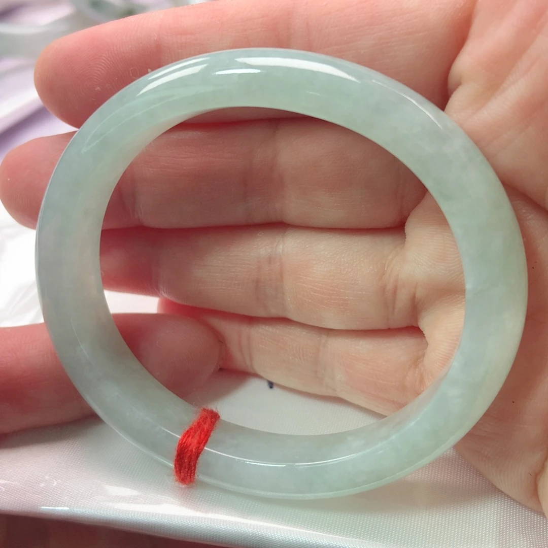 翡翠手镯（贵妃镯）未镶嵌1130号