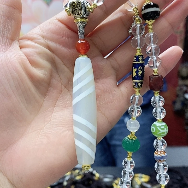 玛瑙/玉髓颈饰合金