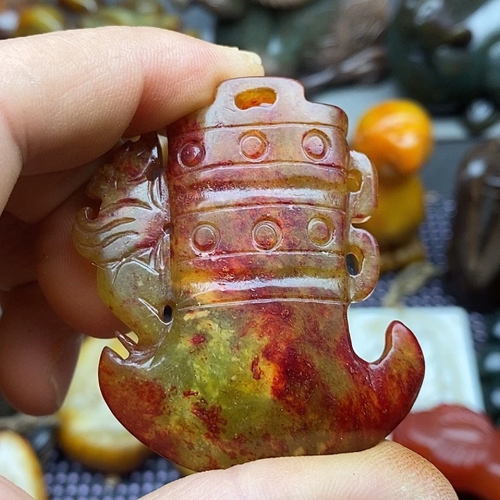 未镶嵌蛇纹石玉颈饰