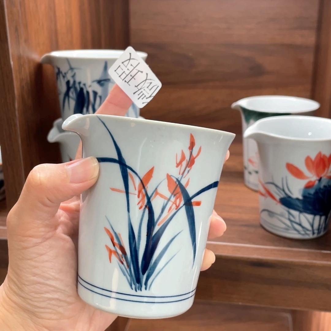 釉下手绘茶具微瑕