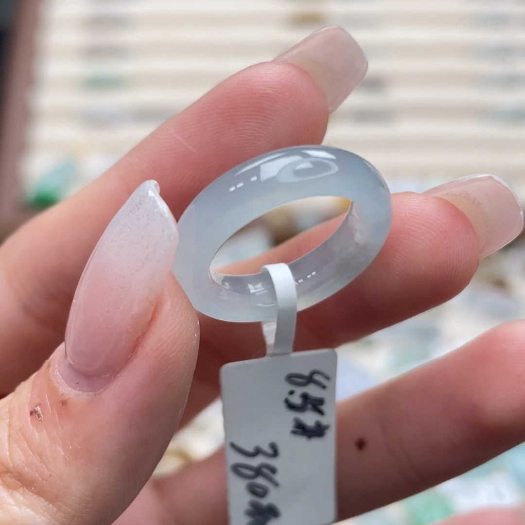 翡翠未镶嵌戒圈a01港圈8.5天空蓝