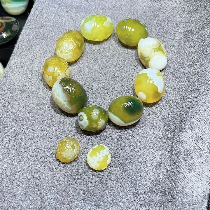 珠宝奇石玛瑙未镶嵌