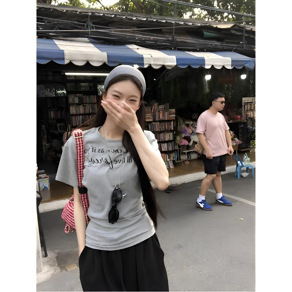 2025新款短袖T恤夏季穿搭灰色修身chic韩系设计感独特绝美小上衣