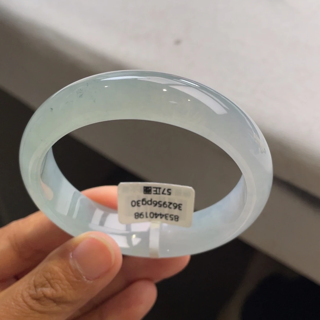 翡翠未镶嵌手镯冰蓝手镯【强推】