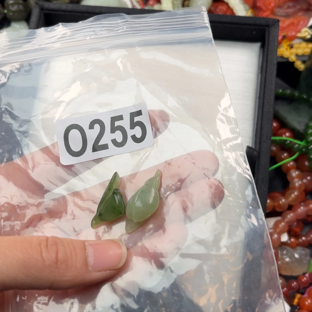 和田玉未镶嵌珠宝奇石苦****7