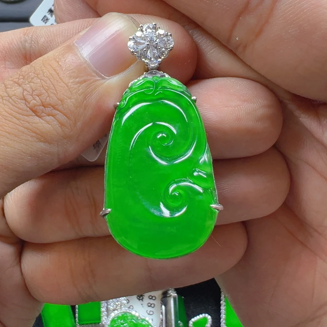 翡翠银S925镶嵌颈饰