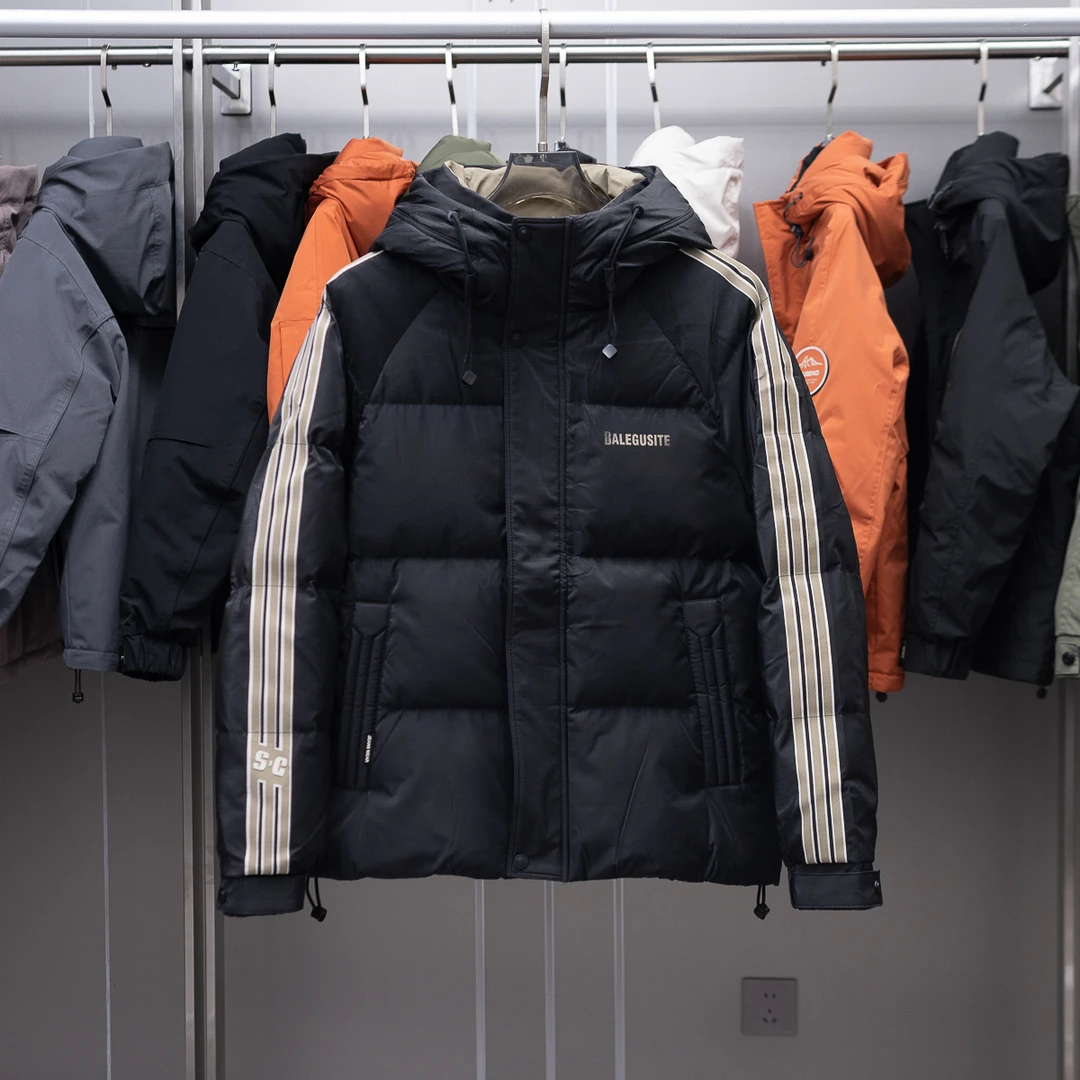 Y 6505 冬季御寒保暖锁温防寒服男女百搭时尚休闲潮流断码外套