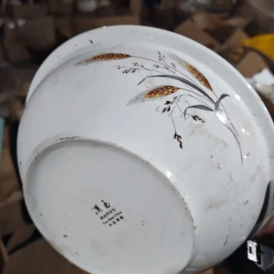 茶盏陶瓷盘子碗啥都有