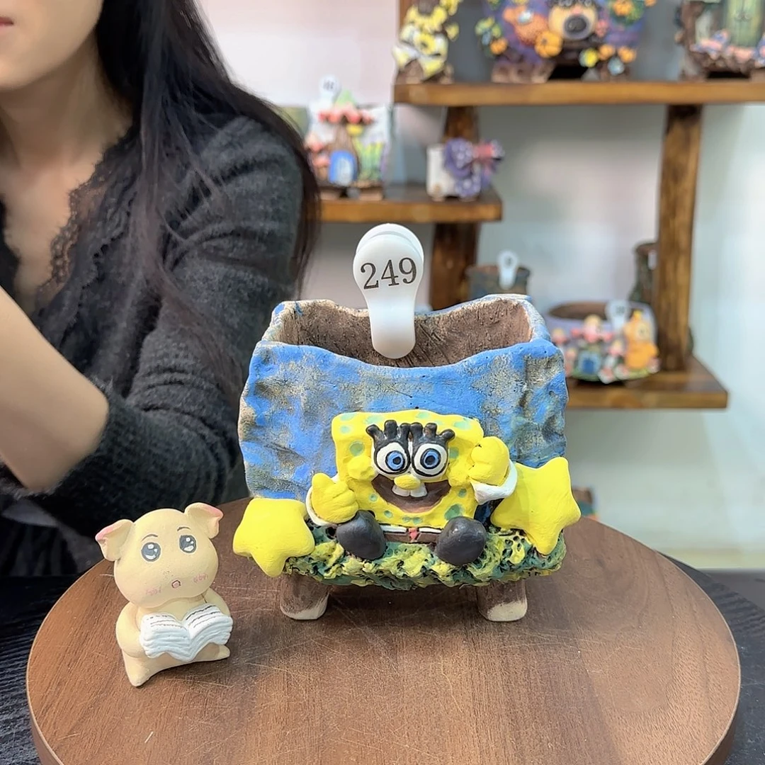 口径11X9左右，外高13左右.