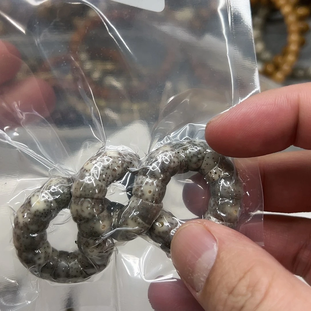 星月菩提手串8荣耀绿星月菩提单圈大肠1.0