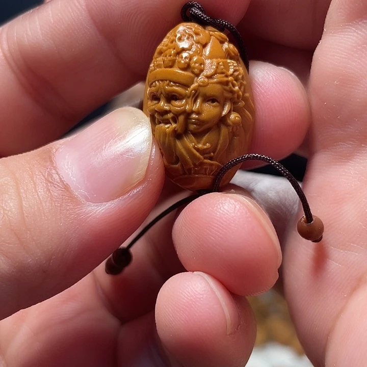 橄榄核吊坠橄榄核