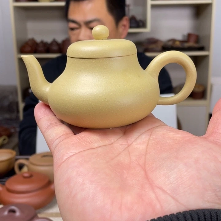 紫砂茶壶昵***置微瑕君德