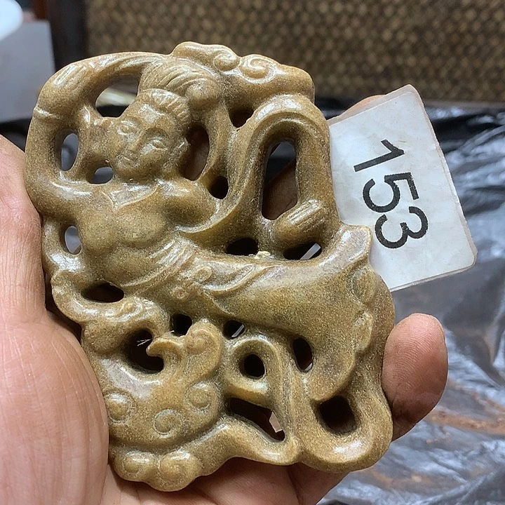 未镶嵌和田玉挂件