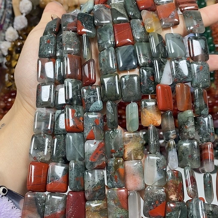 玛瑙/玉髓未镶嵌珠宝半成品天然龙血石无事牌卡13*18mm