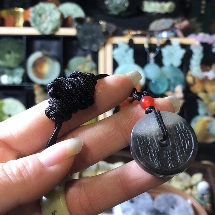 岫玉未镶嵌岫玉挂件