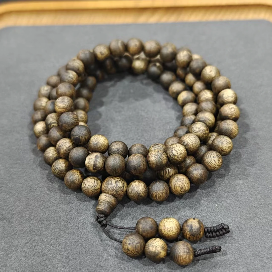 沉香奇楠高0.8圆珠多圈25克+