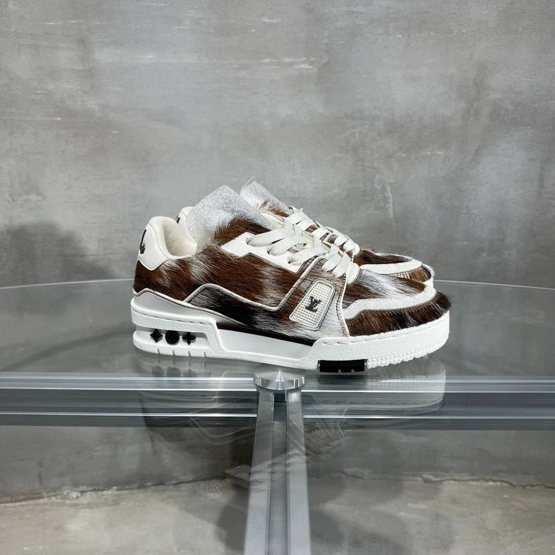 未使用 LouisVuitton/路易威登 Trainer马毛 原盒 36.5码 YH15941