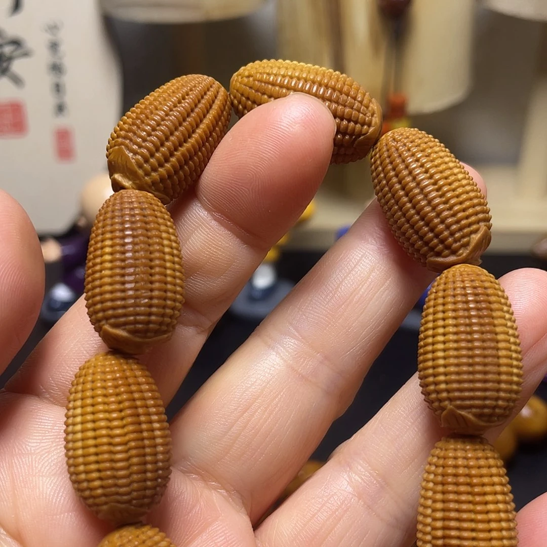 橄榄核手串wrtyooqrruio