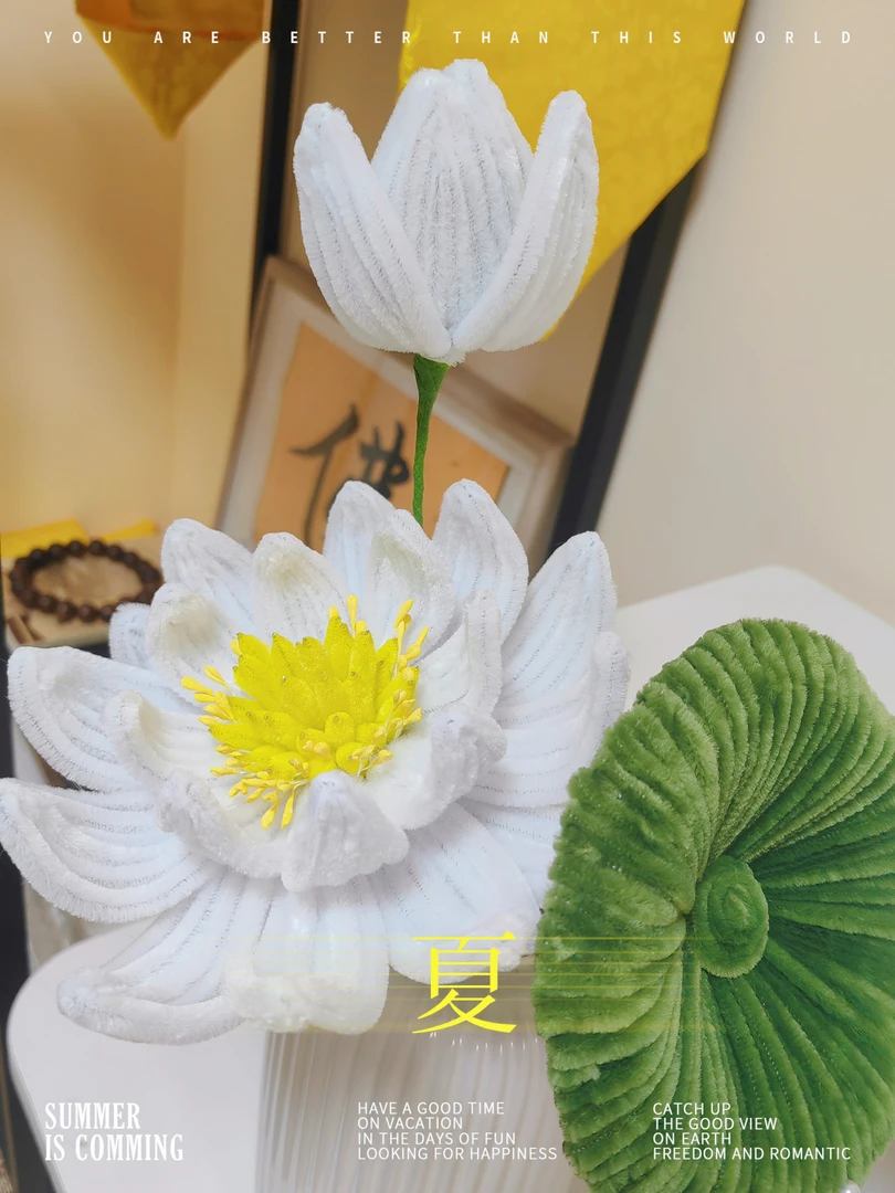 莲花寓意着好运连连，白色和粉色也很好看哦