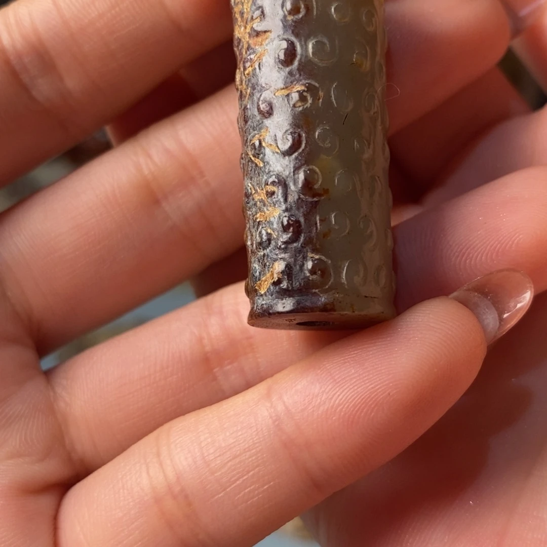 和田玉颈饰未镶嵌安***记