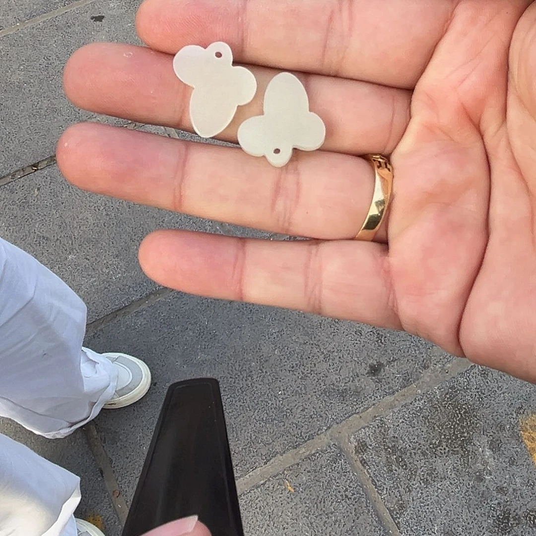 颈饰未镶嵌和田玉兰**志