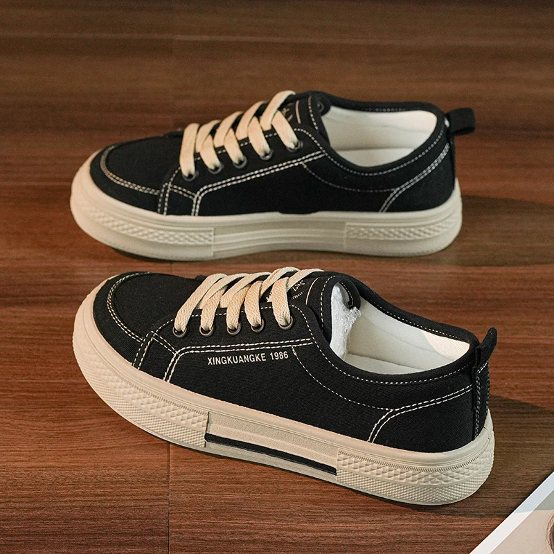 帆布鞋女春夏季秋新款网红板鞋韩版百搭爆款2025年新款休闲运动鞋