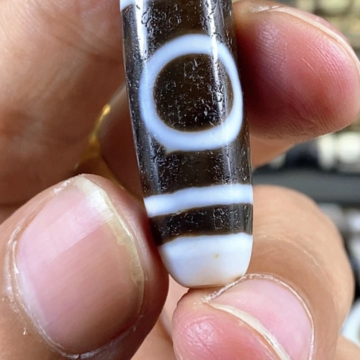 只买单纯的吊坠，没带链子，属的性质。