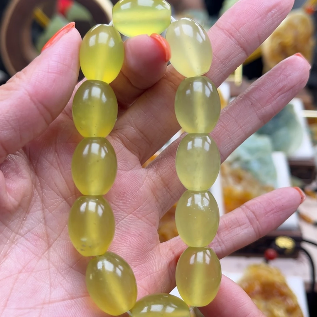 未镶嵌岫玉挂件手链