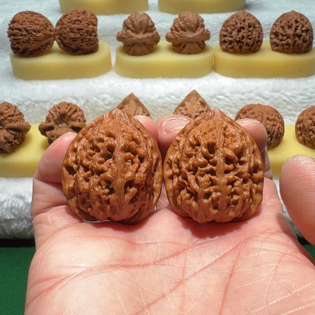 文玩核桃吊坠凤凰台38