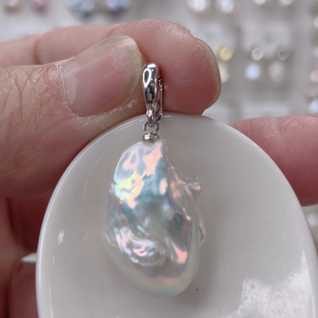 颈饰未镶嵌淡水珍珠