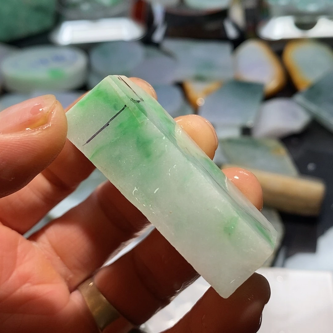 定制翡翠未镶嵌定制翡翠